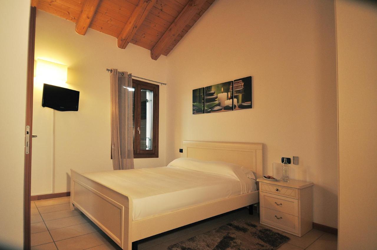 Отель La Rotonda Relais Badoere Экстерьер фото